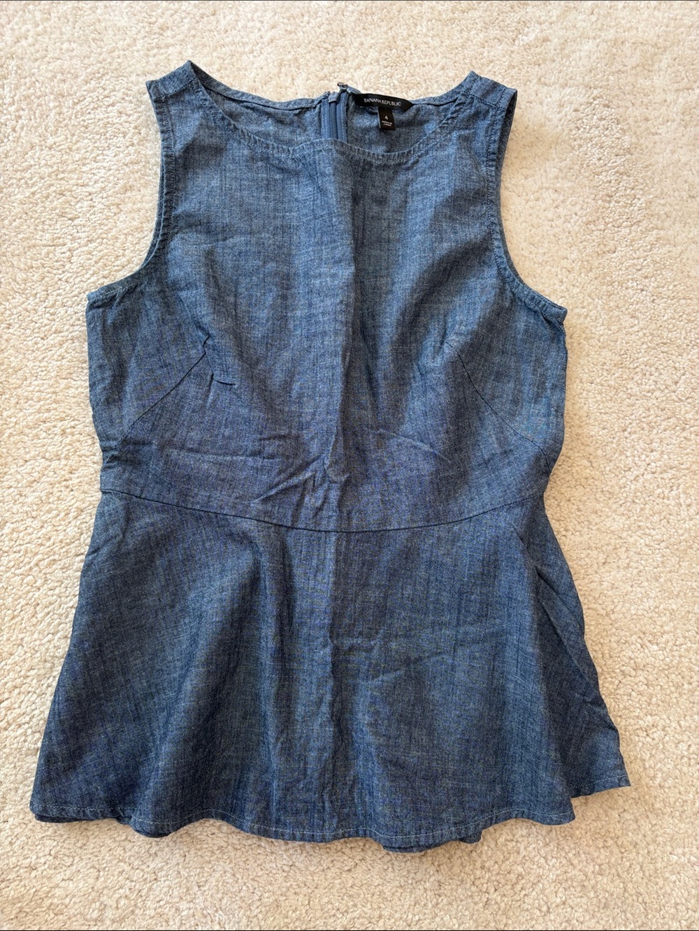 Banana Republic Sleeveless Chambray Peplum Top  Sz. 4
